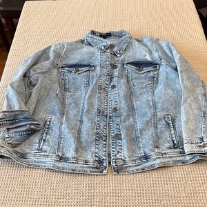 Women’s Plus Size Lane Bryant Light Blue Jean Jacket